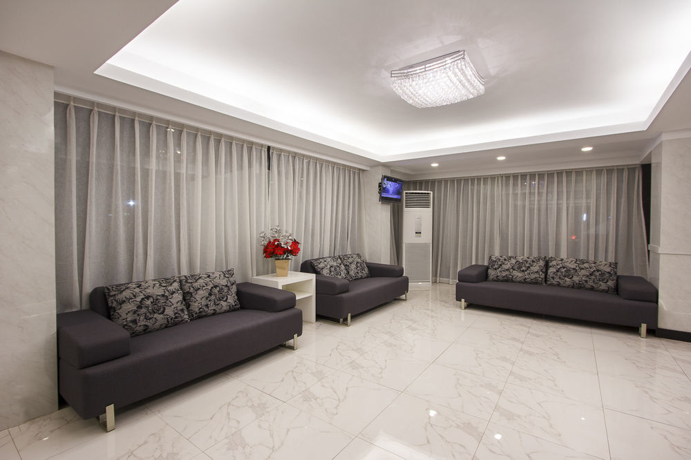 Hotel Esta Yangon Ngoại thất bức ảnh