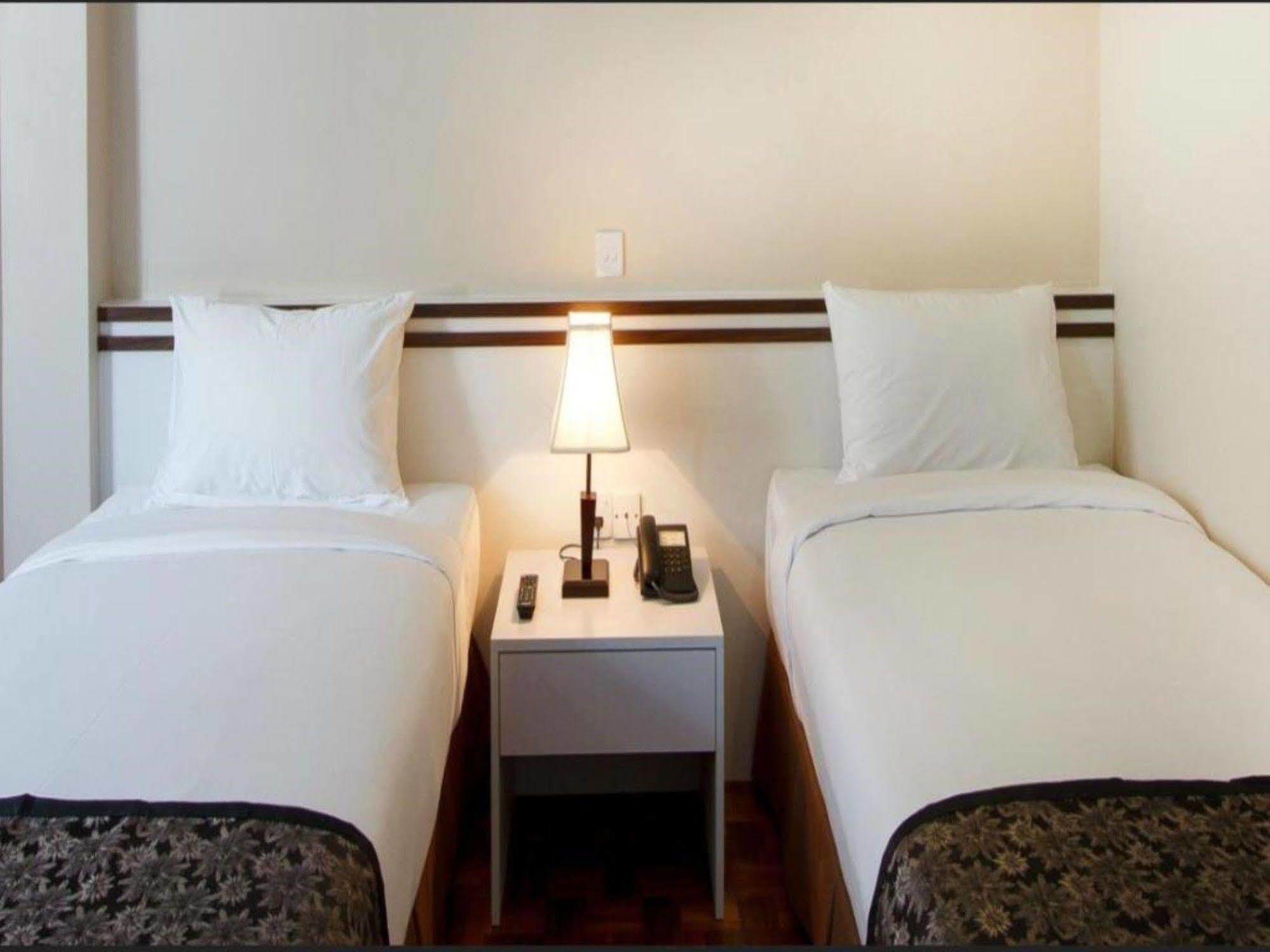 Hotel Esta Yangon Ngoại thất bức ảnh